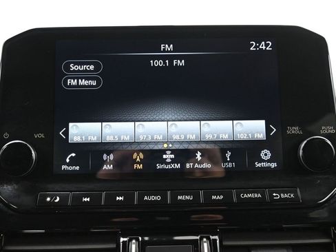 Used 2023 Nissan Pathfinder Platinum image 20