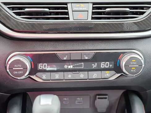 New 2025 Nissan Altima 2.5 SR w/ SR Premium Package image 18