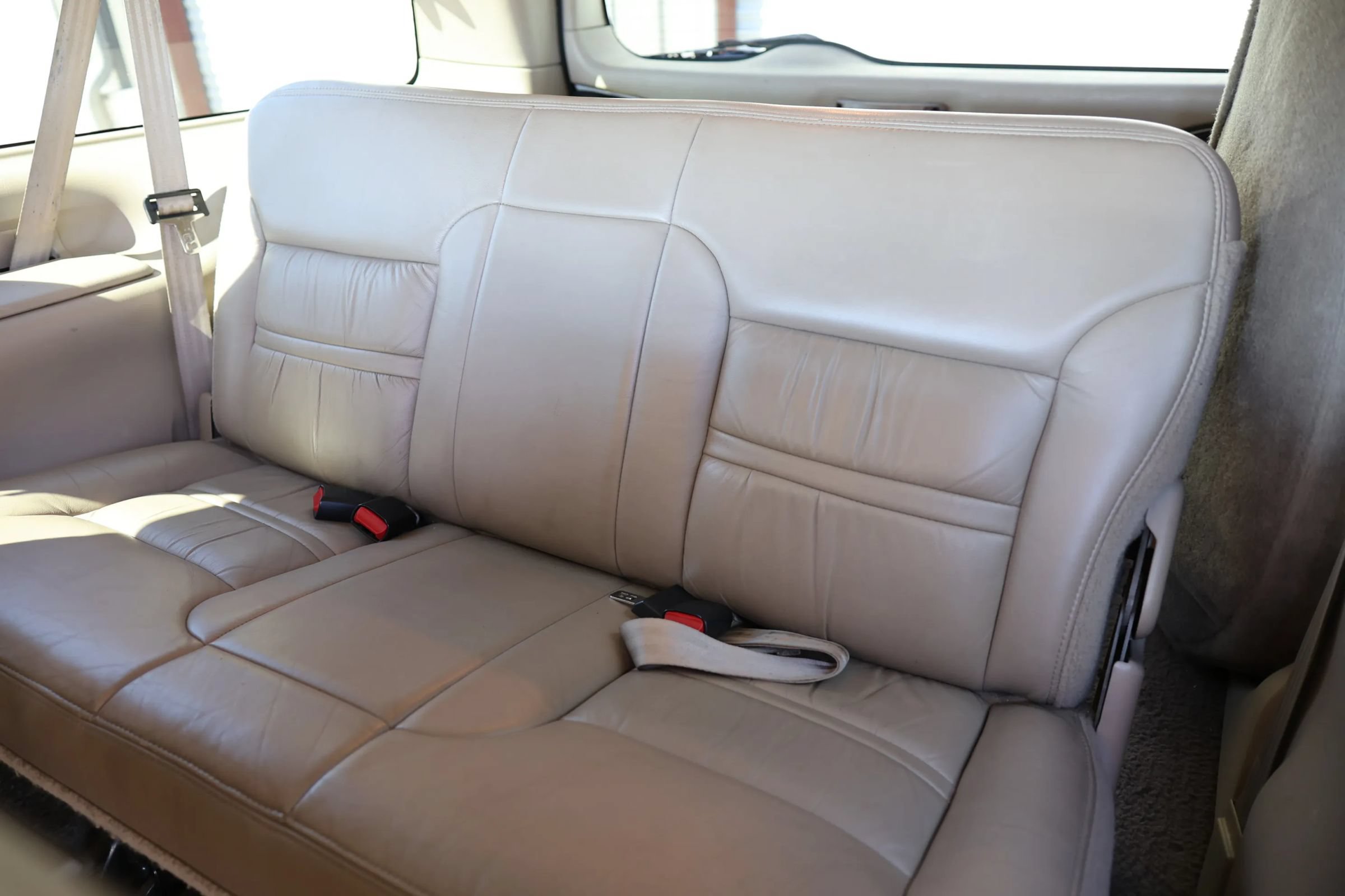 Used 2000 Ford Excursion Limited AWD/4WD image 37