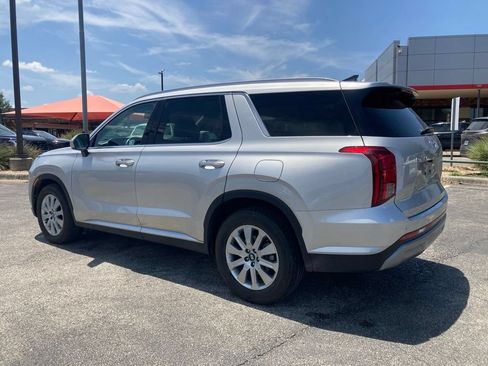 Used 2025 Hyundai Palisade SEL FWD image 7
