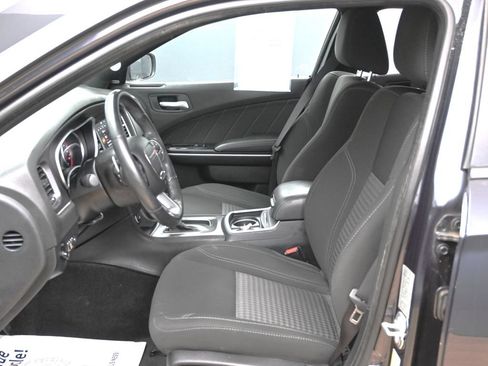 Used 2018 Dodge Charger GT AWD/4WD image 11