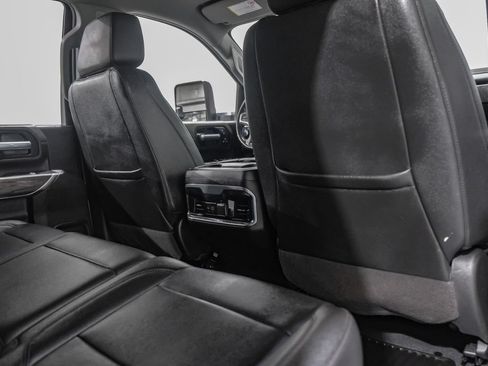 Used 2022 Chevrolet Silverado 2500 LTZ w/ LTZ Convenience Package AWD/4WD image 35