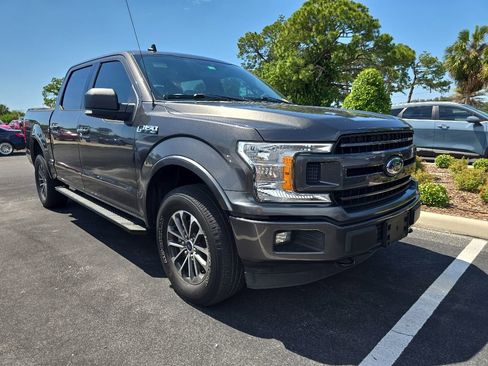 Used 2020 Ford F150 XLT w/ Equipment Group 302A Luxury AWD/4WD image 4