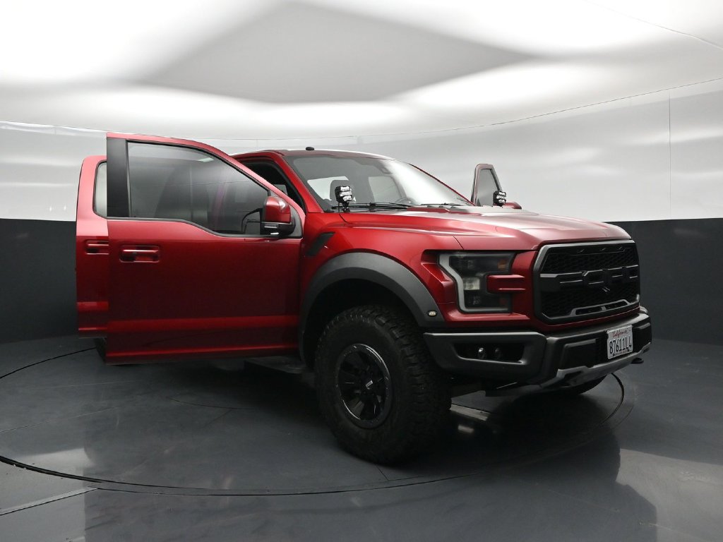 Used 2017 Ford F150 Raptor w/ Equipment Group 802A Luxury AWD/4WD image 29