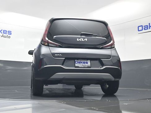 Certified 2025 Kia Soul LX w/ LX Technology Package image 41