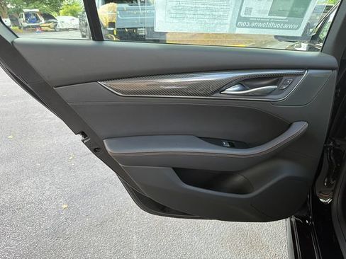 Used 2025 Cadillac CT5 Sport RWD image 21