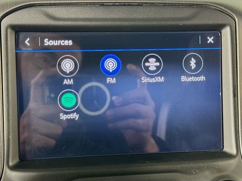 Used 2021 GMC Sierra 1500 AT4 image 43