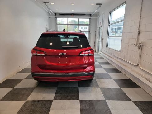 Used 2023 Chevrolet Equinox RS AWD/4WD image 4