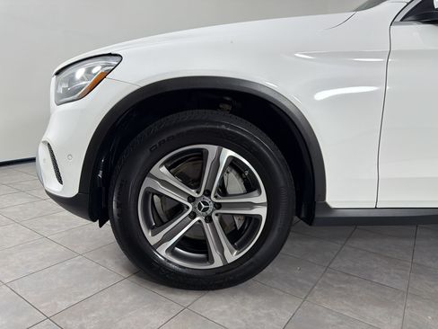 Used 2021 Mercedes-Benz GLC 300 4MATIC image 12