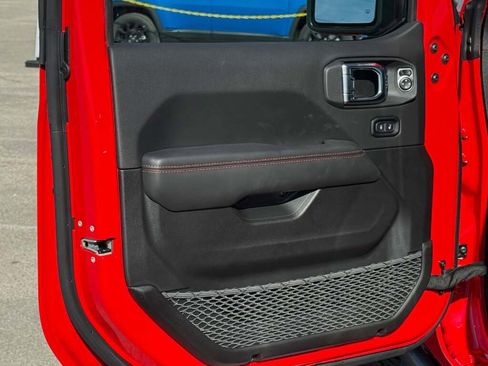 New 2026 Jeep Wrangler Unlimited Rubicon image 32