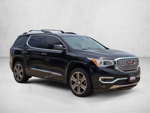 Used 2017 GMC Acadia Denali AWD/4WD image 3