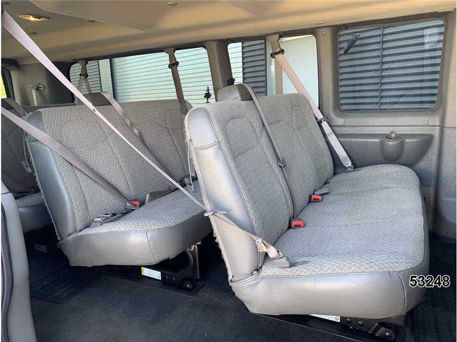 Used 2025 Chevrolet Express 3500 LS RWD image 23