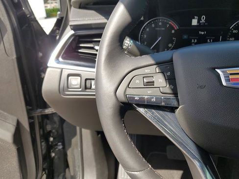 Certified 2024 Cadillac XT6 Premium Luxury AWD/4WD image 57