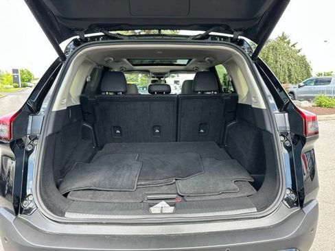 Certified 2023 Nissan Rogue SV w/ SV Premium B Package AWD/4WD image 19