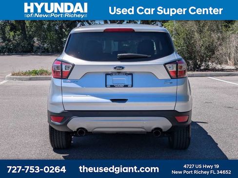 Used 2018 Ford Escape SEL AWD/4WD image 4