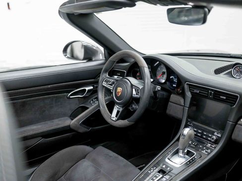 Used 2017 Porsche 911 Carrera GTS image 51