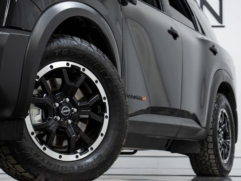 Used 2024 Nissan Pathfinder Rock Creek image 29