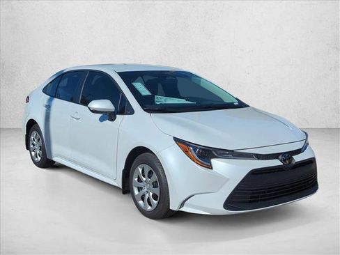 New 2026 Toyota Corolla LE image 3