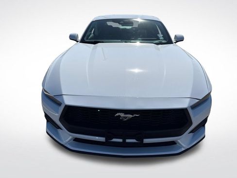Used 2026 Ford Mustang Premium RWD image 9