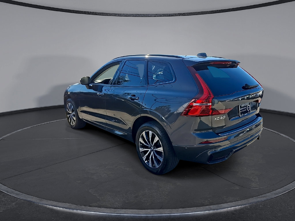 Certified 2024 Volvo XC60 B5 Plus w/ Protection Package Premier AWD/4WD image 9