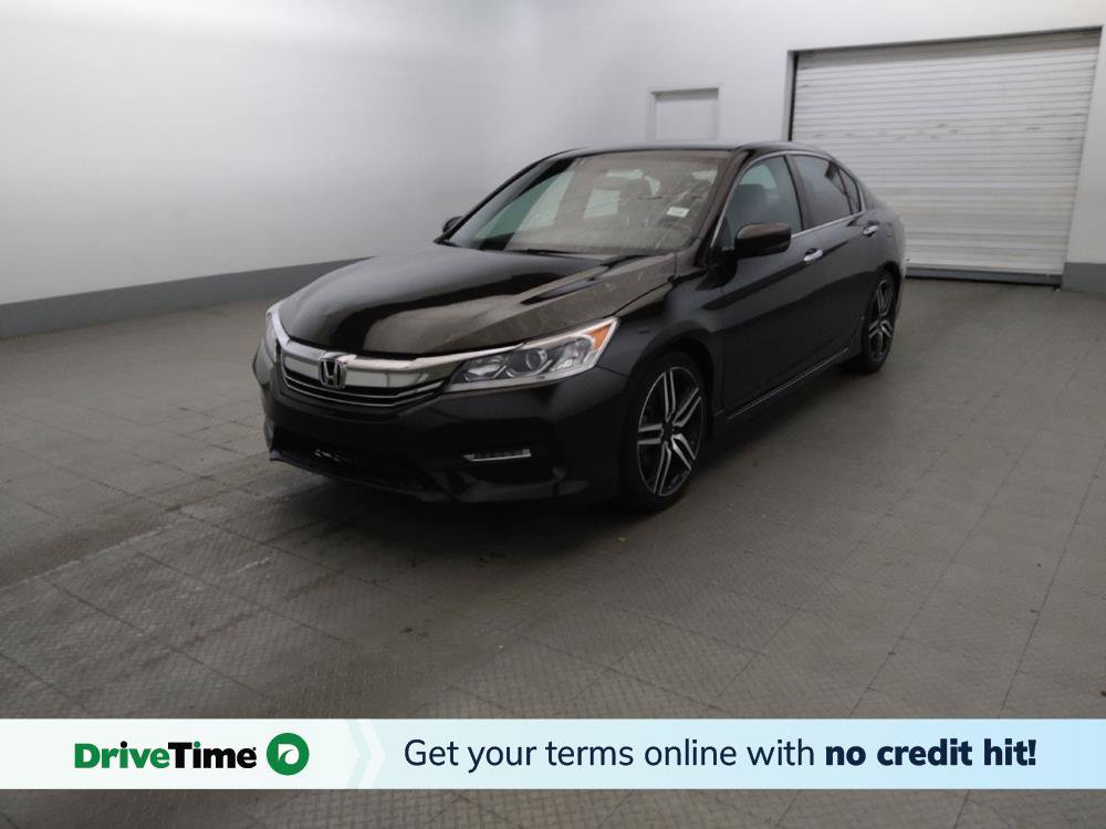 Used 2017 Honda Accord Sport image 1