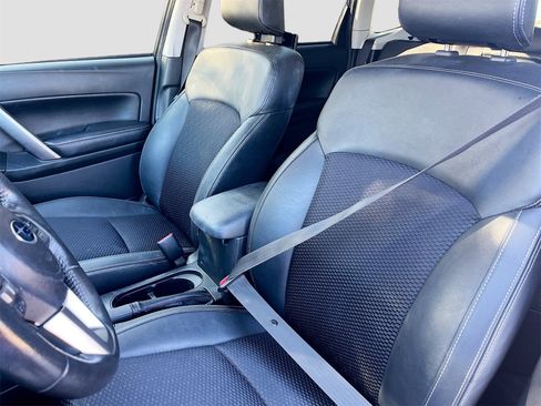Used 2018 Subaru Forester 2.5i Premium image 20
