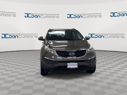 Used 2012 Kia Sportage LX w/ Navigation Pkg FWD image 3