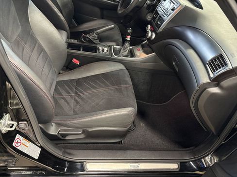 Used 2011 Subaru Impreza WRX STI image 56