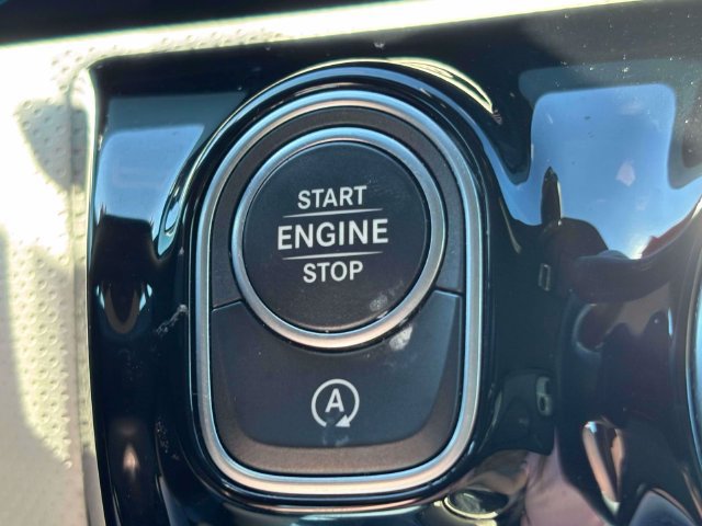 Used 2021 Mercedes-Benz A 220 4MATIC image 22