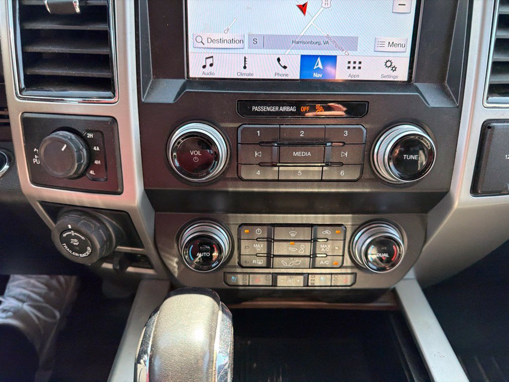 Used 2019 Ford F150 Lariat w/ Equipment Group 502A Luxury AWD/4WD image 35