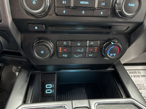 Used 2018 Ford F150 XLT w/ Equipment Group 302A Luxury image 17