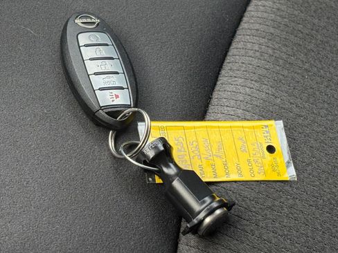 Used 2025 Nissan Altima 2.5 SV image 25