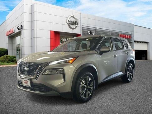 Used 2023 Nissan Rogue SV AWD/4WD image 4