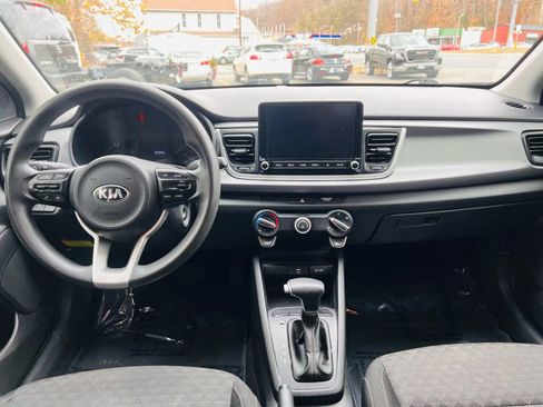 Used 2021 Kia Rio S image 23