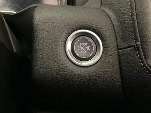 Used 2024 GMC Yukon Denali w/ Denali Reserve Package AWD/4WD image 14