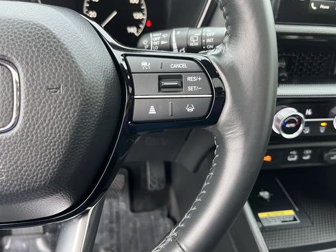 Used 2023 Honda CR-V EX-L image 22