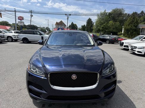 Used 2017 Jaguar F-PACE Premium AWD/4WD image 2