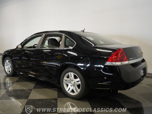Used 2011 Chevrolet Impala LT image 12
