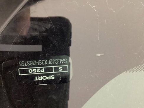 Used 2025 Land Rover Discovery Sport S image 13