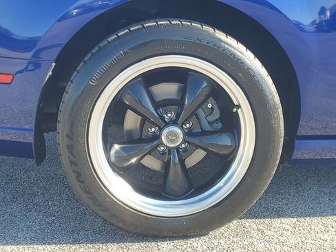 Used 2014 Ford Mustang GT Premium w/ Comfort Package image 6