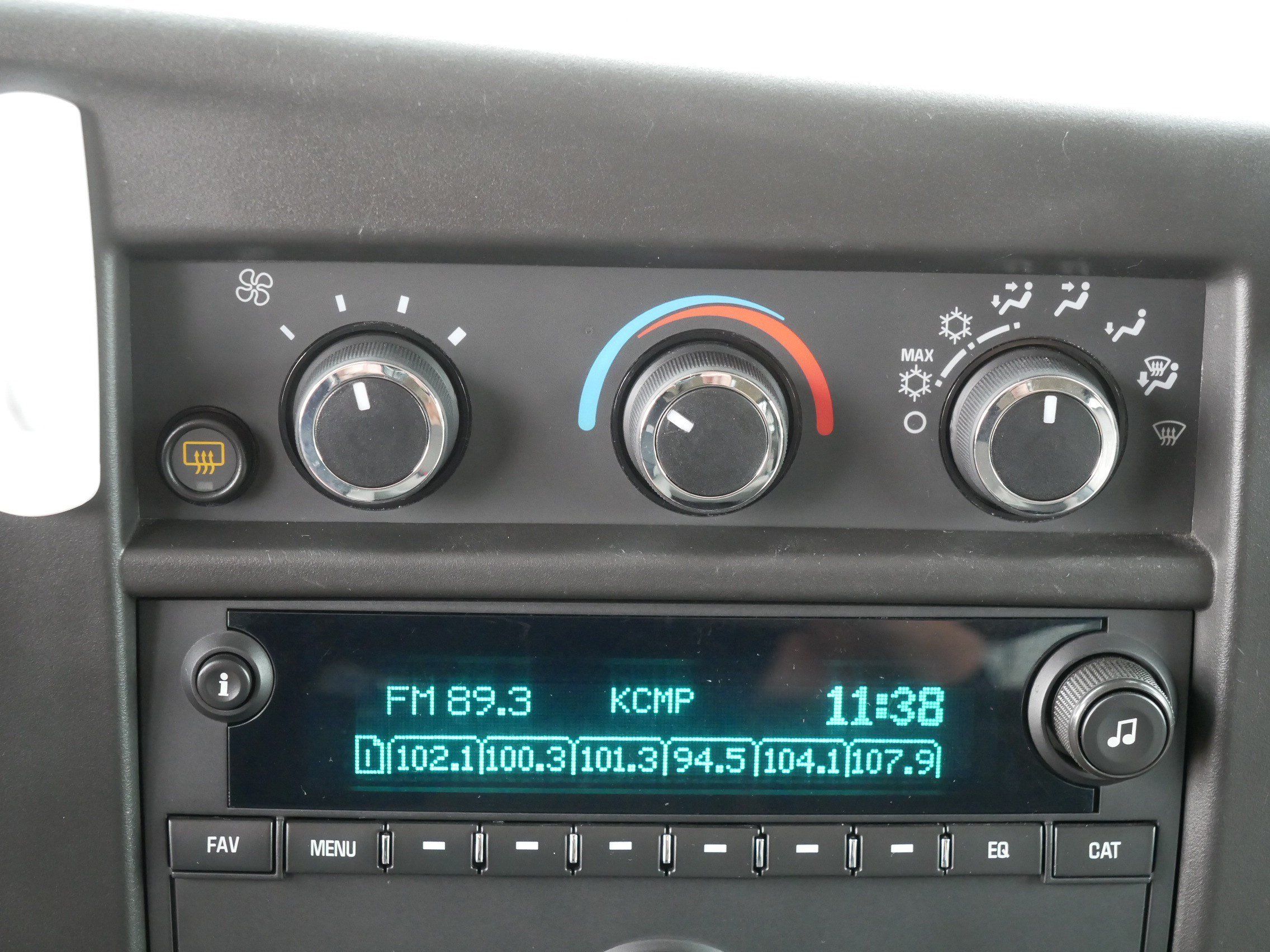Used 2019 Chevrolet Express 3500 LT w/ LT Preferred Equipment Group RWD image 23