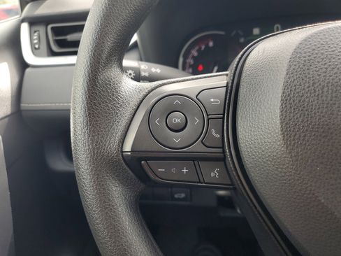 Certified 2025 Toyota RAV4 XLE w/ Convenience Package image 23