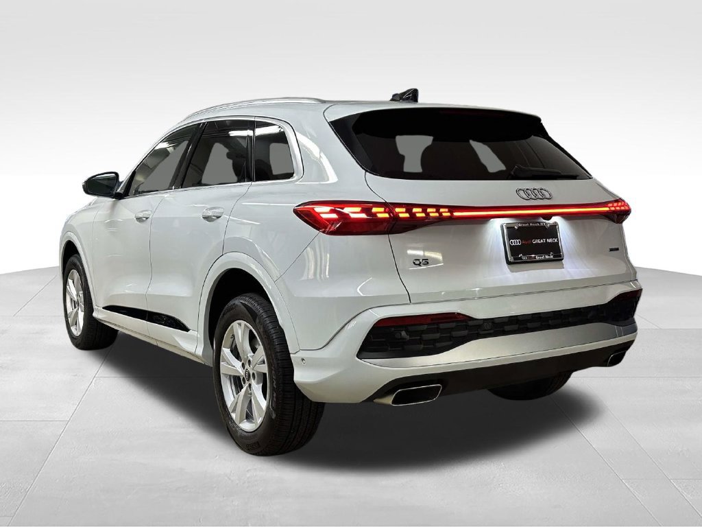 Used 2025 Audi Q5 Premium w/ Convenience Package AWD/4WD image 8