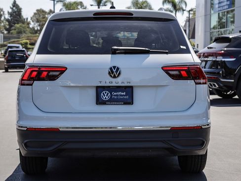 Certified 2024 Volkswagen Tiguan S image 7