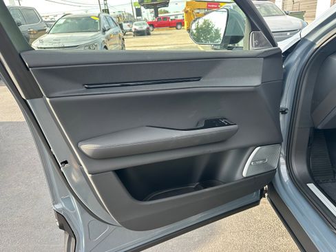 New 2025 Polestar Polestar 3 image 21