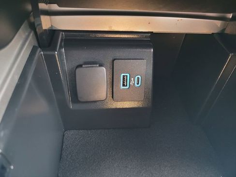 Certified 2023 Ford Explorer XLT w/ Equipment Group 202A image 24