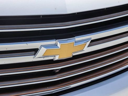 Used 2022 Chevrolet Tahoe High Country AWD/4WD image 13