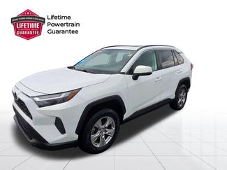 Used 2022 Toyota RAV4 XLE w/ Convenience Package FWD video 1