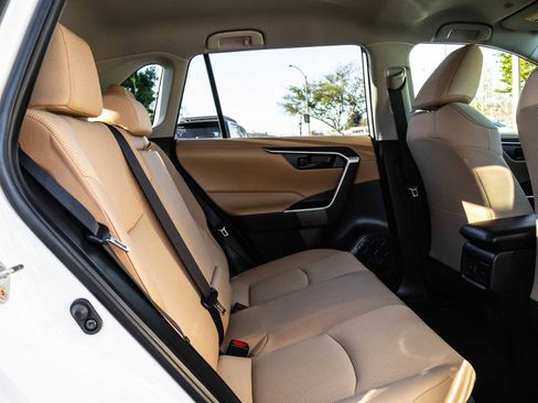 Certified 2025 Toyota RAV4 LE image 16