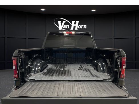 Used 2025 RAM 1500 Big Horn AWD/4WD image 35